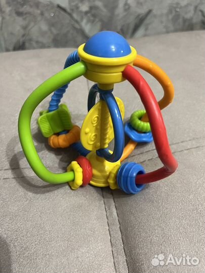 Развивающие игрушки для малышей