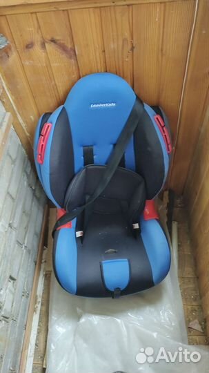Детское автокресло
