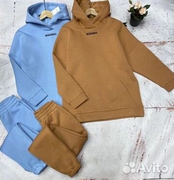 Костюм спортивный женский