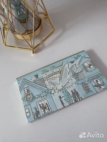 Палетка теней too faced