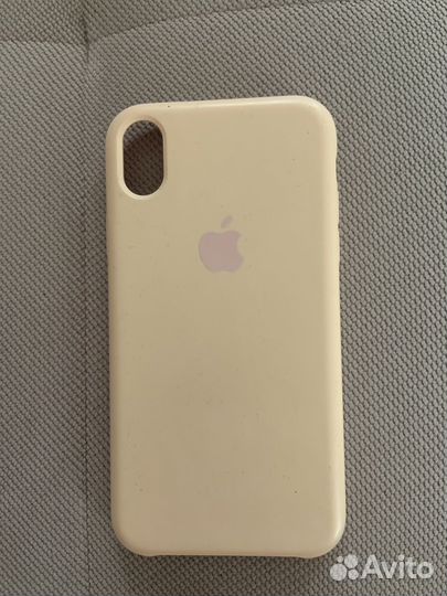 Чехлы на iPhone XR/11