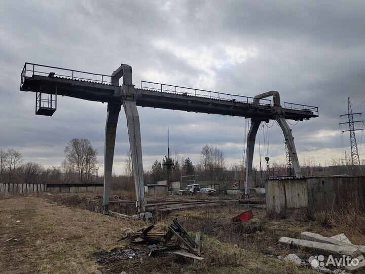 Кран козловой