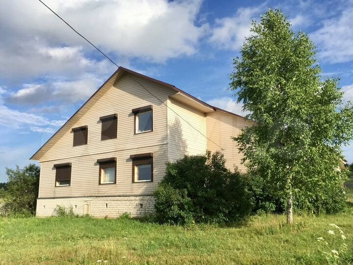 Дом 201 м² на участке 40 сот.