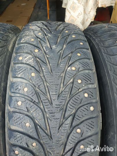 Yokohama IceGuard Stud IG65 235/65 R17 108T