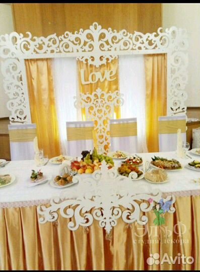 Ажурная ширма с камнями, тумбы ажурные