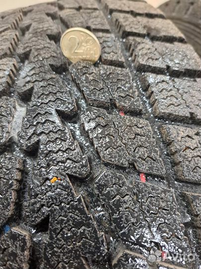 Комплект зимней резины toyo