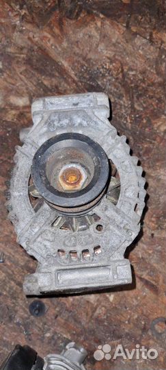 Генератор Opel