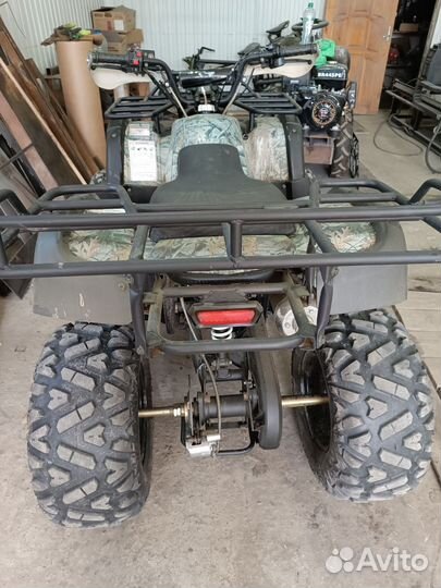 Квадроцикл 200см3