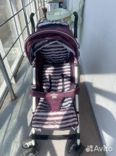 Прогулочная коляска трость