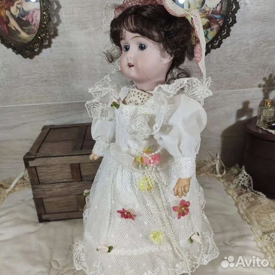 Антикваная кукла Goebel Germany