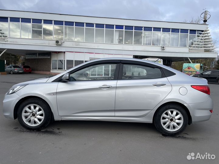 Hyundai Solaris 1.4 МТ, 2013, 100 000 км