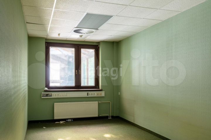 Продам помещение свободного назначения, 378.4 м²