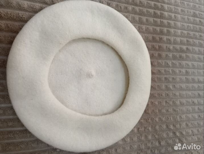 Берет женский