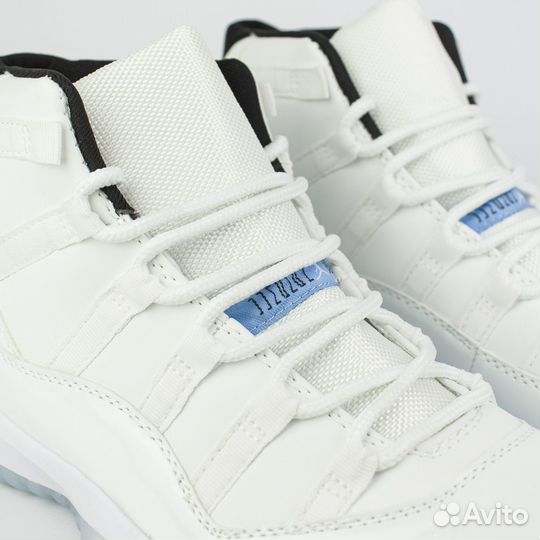 Кроссовки Nike Air Jordan 11 Legend White