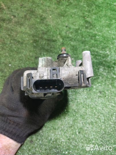 Моторчик дворников Ford Focus 2 1.8 2010