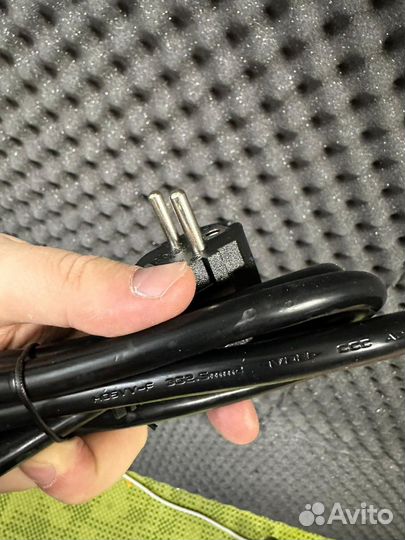 Кабель питания с19