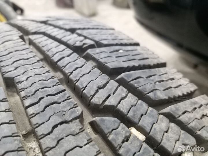 Nordman RS2 SUV 215/65 R16 60B