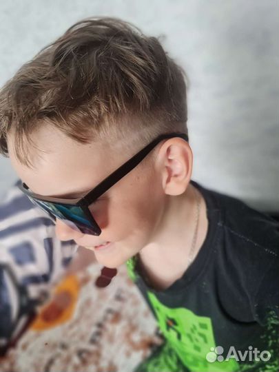 Солнечные очки детские новые
