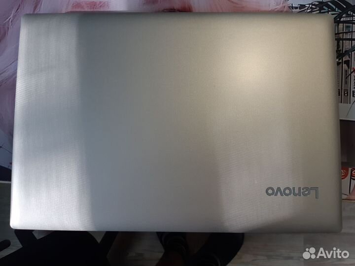 Ноутбук lenovo