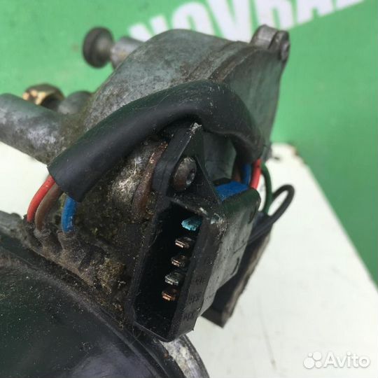 Моторчик стеклоочистителя передний Сеат Толедо 2