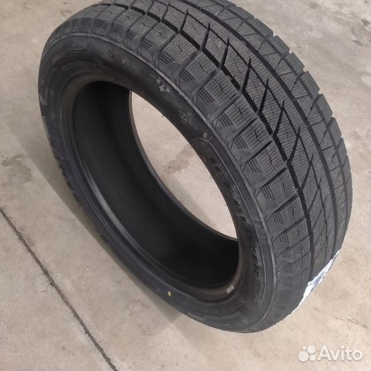Sailun Ice Blazer Arctic EVO 245/60 R18 105H