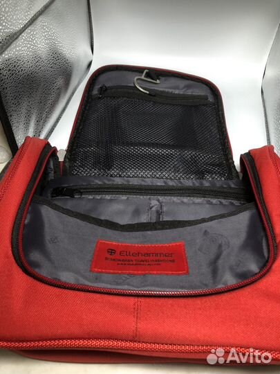 Косметичка большая с ручкой