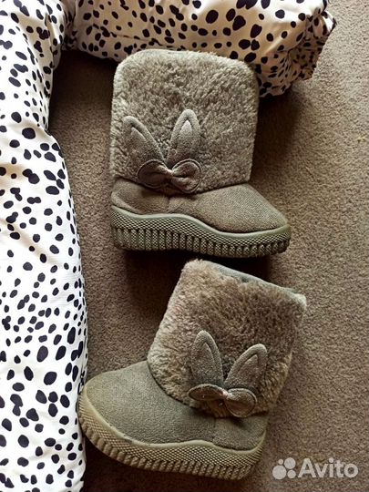 Зимний комбинезон 80baby go+2 пары обуви в подарок