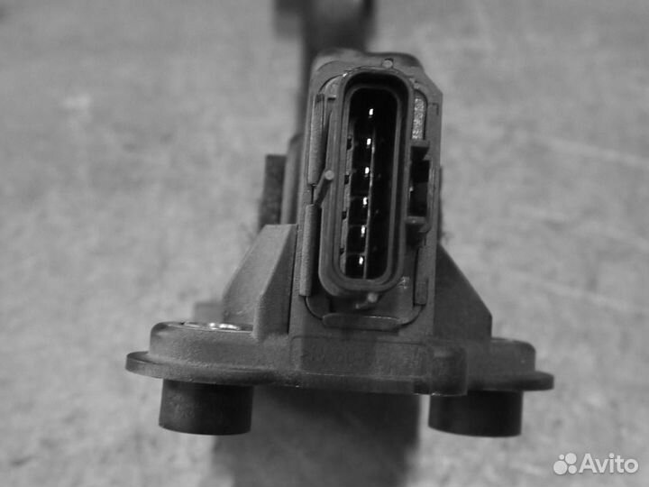 Педаль газа Mitsubishi Outlander XL (2006-2012) CW