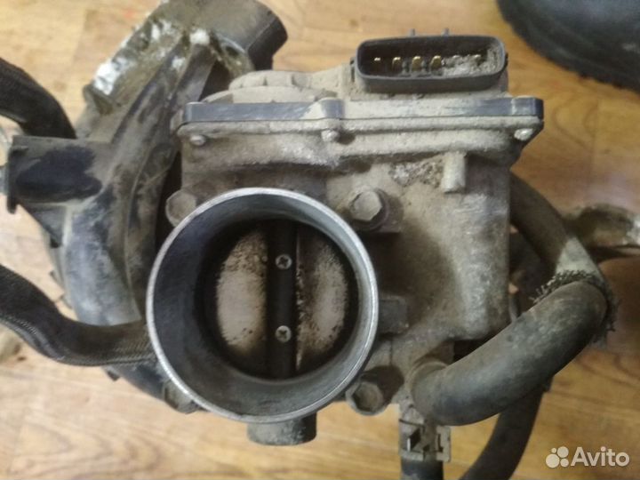 Дроссельная заслонка Toyota Corolla 1.6 150 151