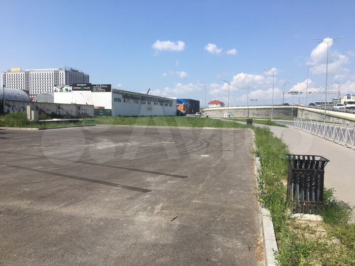 Свободного назначения, 700 м²