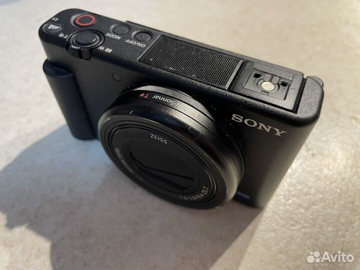 Sony ZV-1
