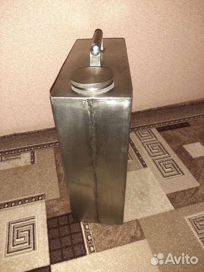 Канистра из нержавеющей стали для воды