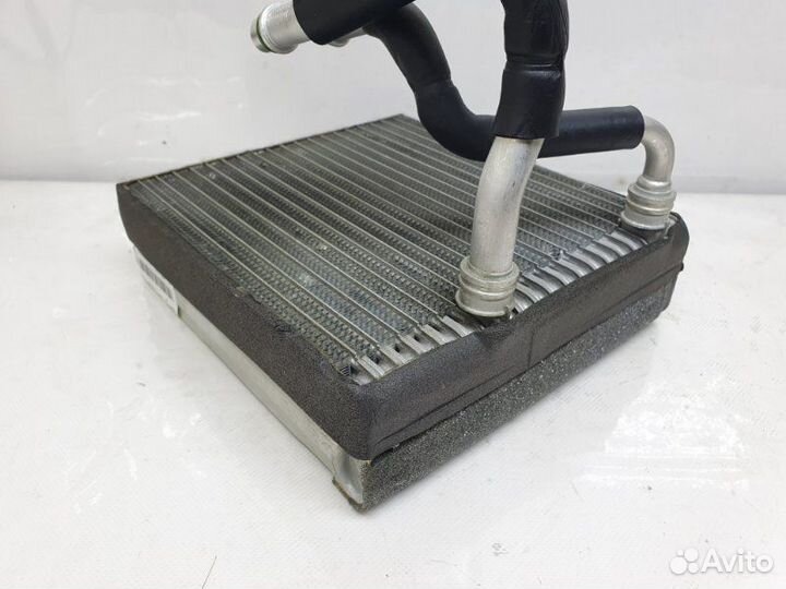 Радиатор кондиционера (конденсер) задний Ford