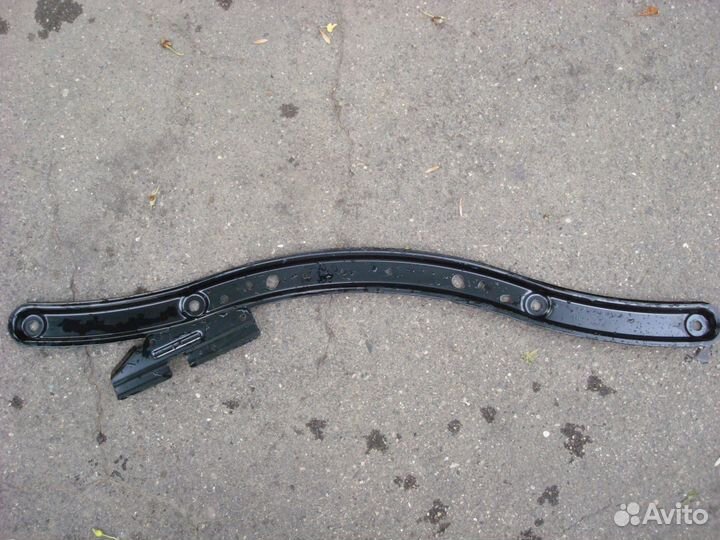 Ford focus 2/C-MAX, 8V61A10684,кронштейн глушителя