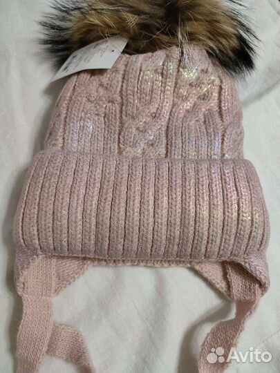 Шапки новые для девочки