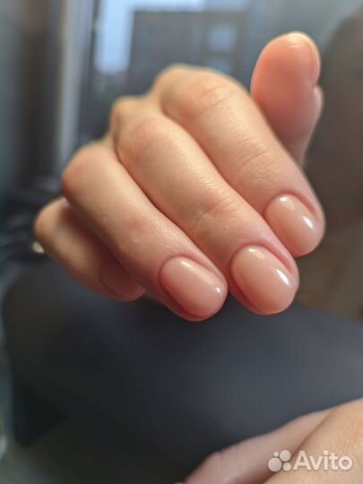 Маникюр-педикюр