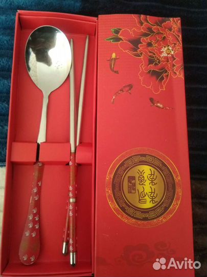 Металлические палочки для суши. Столовые прибор