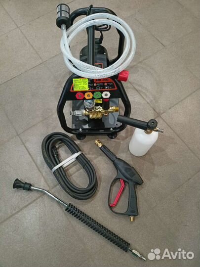 Мойка высокого давления. Новая