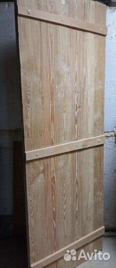 Дверь деревянная лиственница
