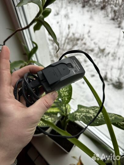 Зарядка Olimpus