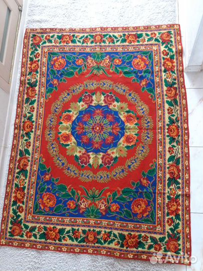 Ковер ручной работы