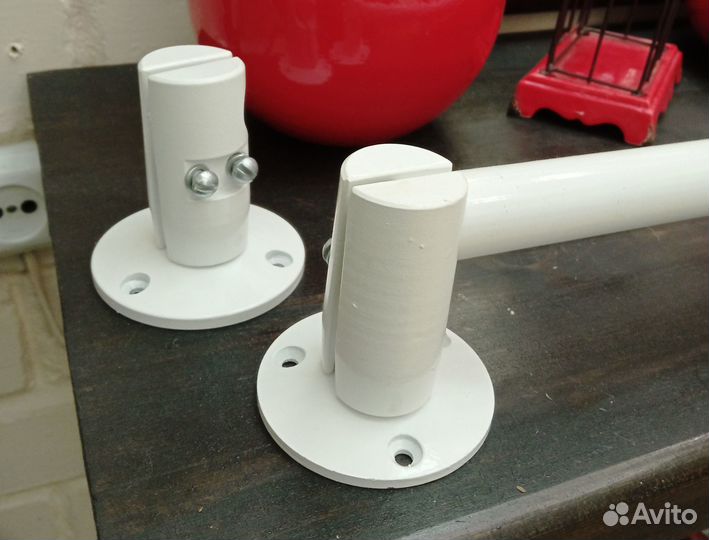 Поручни для инвалидов или перила