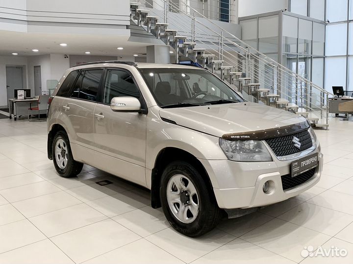 Suzuki Grand Vitara 2.0 AT, 2010, 162 001 км