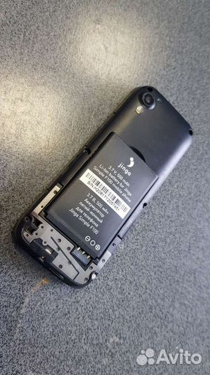 Мобильный телефон