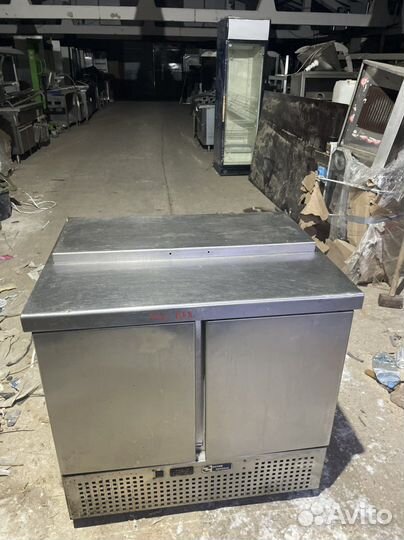 Холодильный стол саладетта