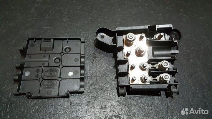 Клеммник Audi A7 4G CGW 2011