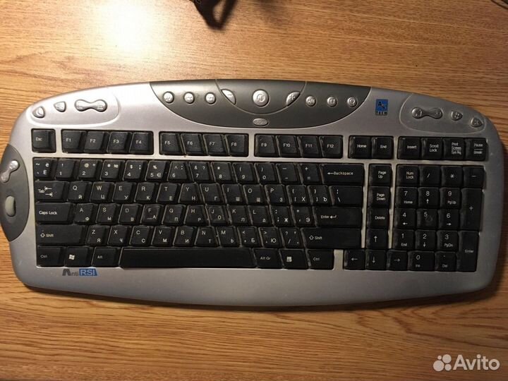 Клавиатура и мышка беспроводные