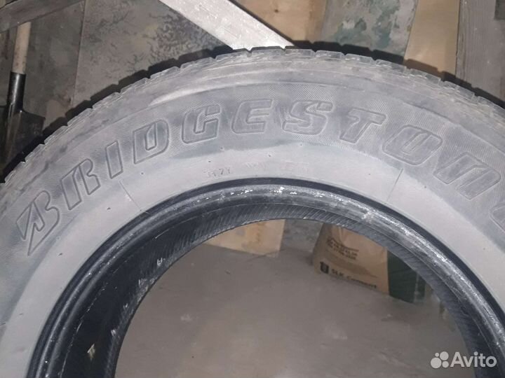 Bridgestone Dueler H/T 265/65 R17