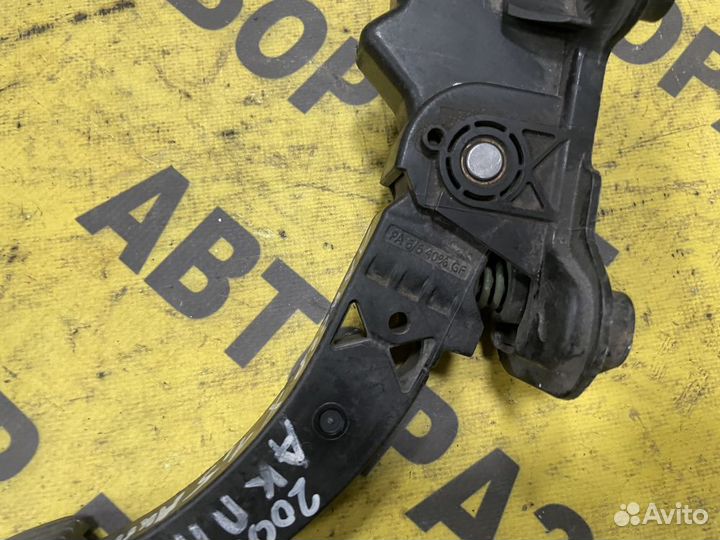 Педаль газа Mitsubishi Lancer 10