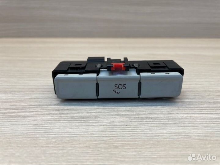 Кнопка SOS Skoda Rapid